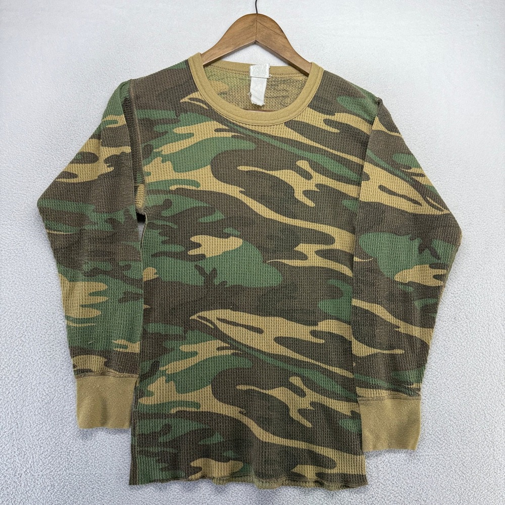 Vintage Camo Thermal Shirt men's Medium Green Distressed Thin  Military Waffle
